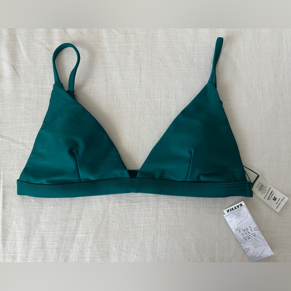Full Tilt Tilly’s Swim Top Emera Size Medium NWT